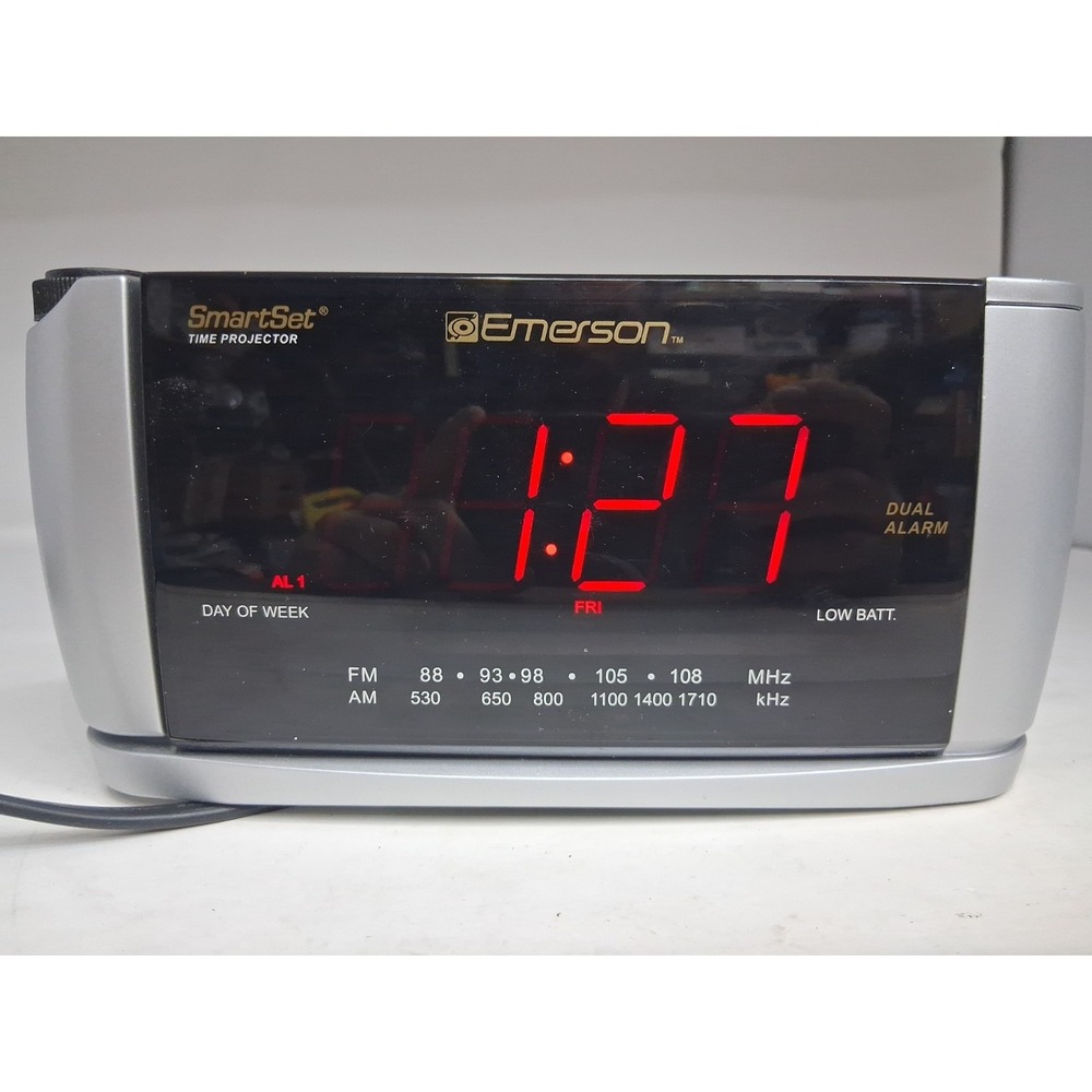 Emerson Projector SmartSet CKS3528 Alarm Clock Radio Projector RBG Colors Tested